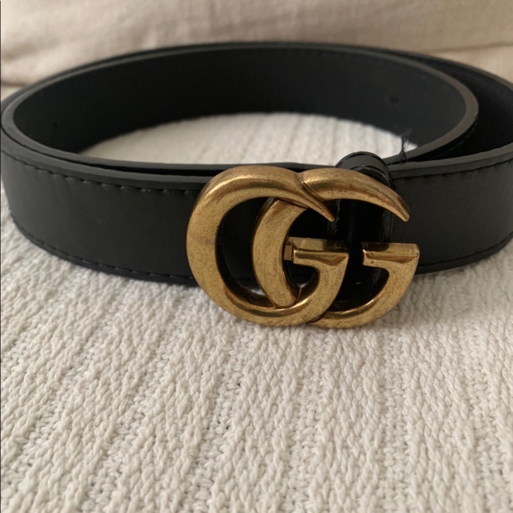 Black brass buckle belt sz M